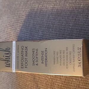 Whish Coconut Milk Verbena Foot Mask 2.5 Fl Oz 74ml